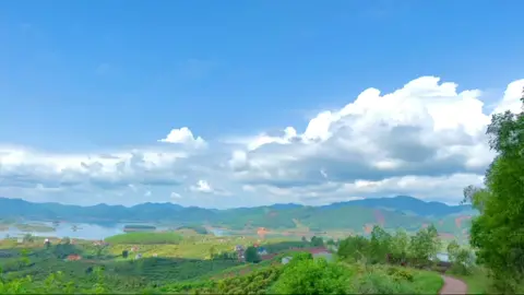 Sách balo và đi về tận nơi cuối con đường