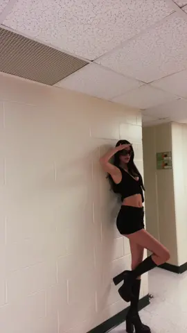 guys i’m moving into my new apartment in a few weeks i’m so excited