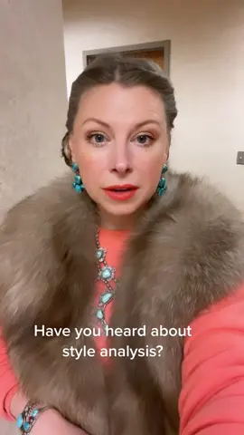 Do you have a hard time getting dressed everyday? Do you know the difference in style vs. fashion? You may need a style analysis. Follow me on IG @houseofcolour_lissaliverman