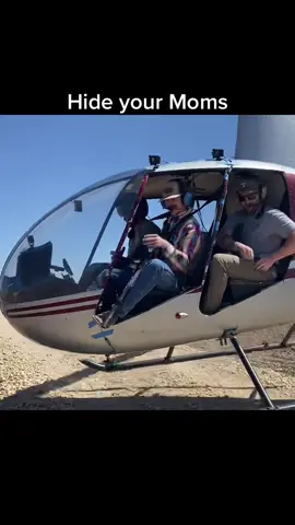 Fake Guns😎 #texas #OscarsAtHome #fyp #foryoupage #eatsteakdrinkwhiskey #roguetexanoutfitters #HaloSilverTeam #cougars