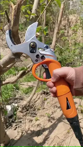 So easy...#tools #Outdoors #garden #useful #electric #pruner #auto #foryou
