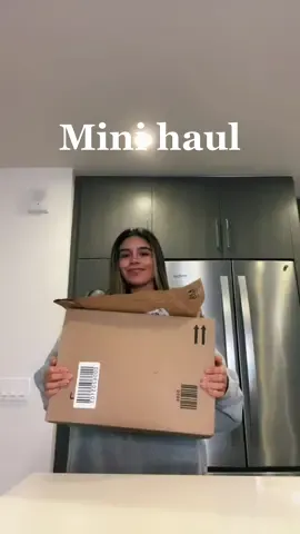 Compras innecesarias 😊😂 #EasyWithAdobeExpress #foryou #fypシ #fyp #parati #viral #foryoupage #Vlog #haul #funny