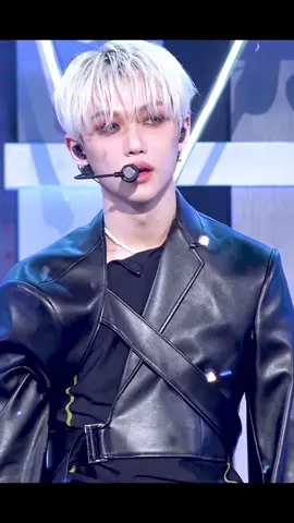 #felix #스트레이키즈 #straykids #leefelix #skzfelix #straykidsfelix #kpopfypシ #fypシ #skz #skzmaniac #스트레이키즈♡ #stays #straykidsoddinary #skzstay #felixskz #straykidsstay