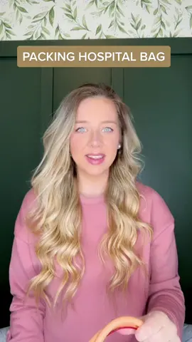 Tell me your hospital bag must haves 👇🏽 #hospitalbagessentials #hospitalbagchecklist #hospitalbag #32weekspregnant #32weeks #thirdtrimester #3rdtrimester