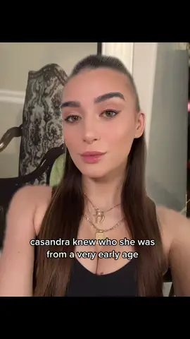 born to slay lmao 👸🏽👑 #euphoria #greenscreen #makeup #queen #littlemiss #italia #trend