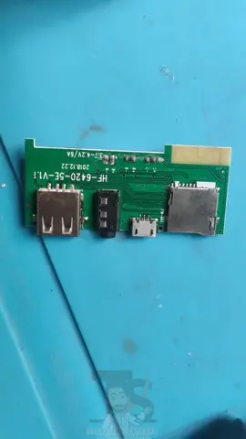 Reparo no conector de carga, caixinha de som JBL. Reparo feito todo no ferro de solda sem a necessidade da estação de retrabalho. #techn_support#Tec_Sup#microsoldering#phonerepair#samsung#lg#xiaomi#motorola#iphone#microsoldering#phonerepair#mobilerepair#datarecovery#cellphonerepair#microsoldadura#soldering#techofmicrosoldering#screenreplacement#manutencaocelular #manutençãodecelular #placadecelular #assistenciatecnicacelular #iphonequebrado #concertodecelular