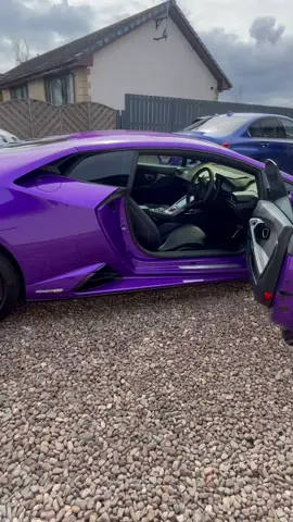 Purple machine 🟣🔥🔥🔥#lamborghini #supercars #huracan #lamborghinievo #fyp #viral