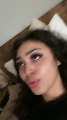 Don’t let them see u down like that queen