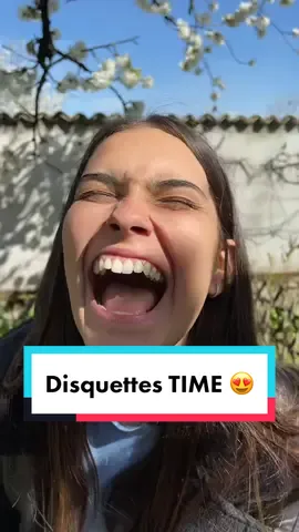 Propose ta disquette! 💾😍 @spectracious #disquette #drague #draguer #couplegoals #couple #humour #drole #coupletok #internationalcouple
