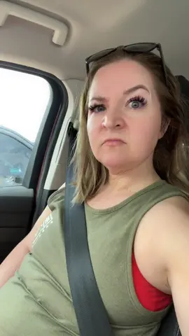 #drinkyourwater #hydrateyourself #hemorrhoids