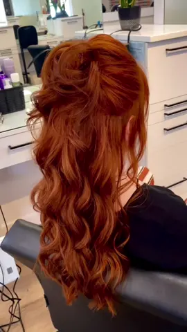 Loooove this copper shade with this style 💕Still taking bookings for prom! #promhairstyles #promhair2022 #promhair #promhairideas #promhairidea #weddinghair #weddinghairstyle #minneapolisminnesota #minneapolishairstylist #hair #redhair #redhead #haircolormagic #redhair #copperhair #copperhairstyle