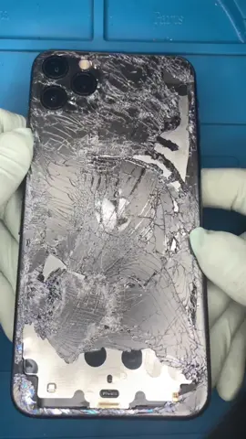 iPhone 11 Pro Max Repair #apple #iphone #iphonerepir #iphone11promax #satisfying #satisfyingvideo #satisfyingsounds #oddlysatisfying #oddlysatisfyingvideo #asmr #asmrsounds #asmrvideo #australia #brisbane #brisbaneaustralia #ipswich