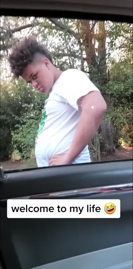 yes he's using my window as a mirror 🤣💀 #hilarious #funny #mylife #adayinmylife #tintedwindows #cars #cars #foryou #viral #fypシ #fyp