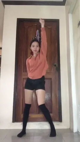 Solo flight muna tayo for today's videyoww #sglisadance #dance #hallyutalkph