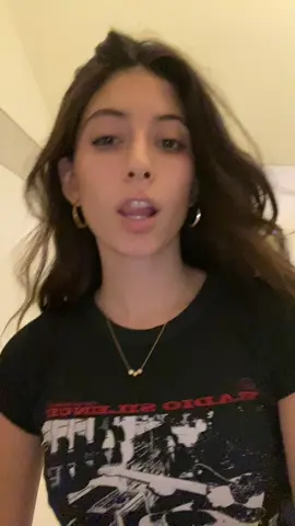 literally screamed cuz i forgot to put it on 60 seconds.