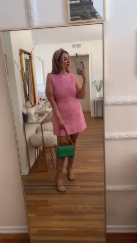 Pink & green are my 2 favorites spring color combos 💖💚 #size12 #curvystyle #curvytiktok