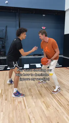 Sorry I get a little excited when I see Pau Gasol’s spin move 🤩 #ote #NBA #lakers