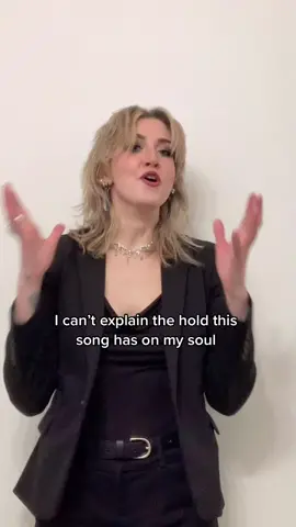 Listen to the whole song fr 🖤 #billyjoel #leyna #allforleyna #glasshouses #50yearsofbilly #lgbtq #queer #genderfluid #TurboTaxAndRelax #ByeByeSundayBlues #ImoniCarly #EasyWithAdobeExpress #gay