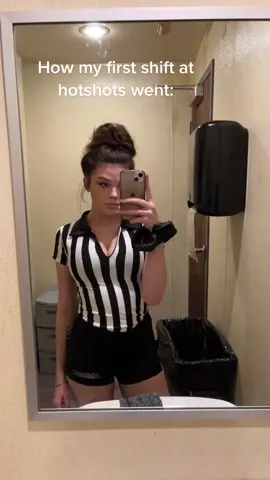 Wild 😂 #hotshots #server #ScreamItOut #TurboTaxAndRelax #ByeByeSundayBlues