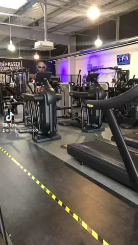 #fitnesspark #salledesport #trend #italia #italiantrend #mamamia #italie #fitnessparkauxerre #auxerre