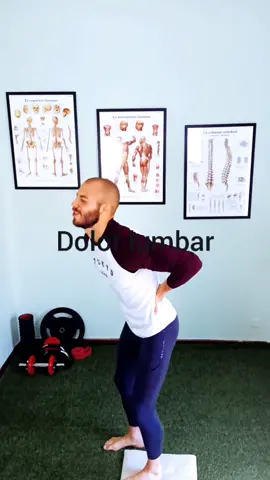 Haz esto para aliviar tu dolor lumbar 👇Con este interesantísimo ejercicio de anti flexión estarás fortaleciendo y devolviéndole la funcionalidad a toda tu pared abdominalEsa pared encargada de ofrecerte sostén y estabilidad ante movimientos bruscos o cargas pesadasRealizar este ejercicio te va a permitir desarrollar un mejor control motor ante el movimiento para evitar que tu región lumbar se sature y se resienta #dolordecuello #dolorcervical #fibromialgia #fatigacronica #espaldasana