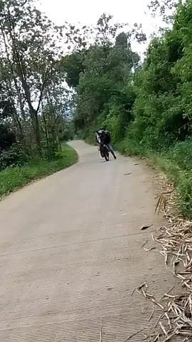 eweh pergerakan pisan🤣🤣