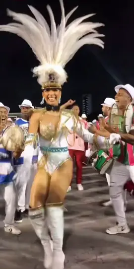 Carnival of São Paulo Brazil 2022 🇧🇷 #carnivalair #carnival #carnaval #carnevale #reina #brazil #samba #carnavalcarioca #sambodromo #carnavalsp #carnavalsaopaulo #musa