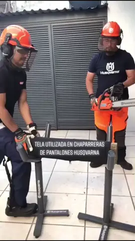 Tecnología en cada articulo Husqvarna #pantaloneshusqvarna #equipodeseguridad #motosierras #pantalon