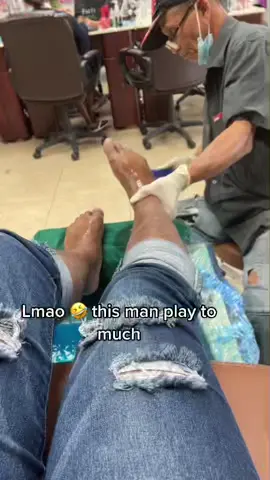 😂😂😂😂😂 #pedicure #Chinese #nailsaloncomedy #fyp #Foryou