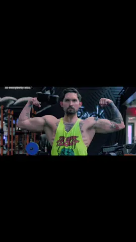 Fuck it, now you duckin’. #gym #GymTok #lifting #PassTheBIC