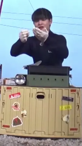 sakit hati bgt ini, dah capek masak enak pulak, ehh tumpah😭 #parkjihoon #jihoon #treasure_yg #teume #treasuremaker #rakkidol #theidolramyeonators #channelfullmoon