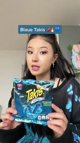 Schonmal blaue Takis probiert?🌶🔥 Insta: sosopinkypie #bluetakis#bluecandy#tryit#fürdich