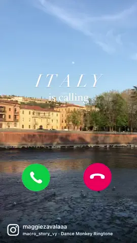 Italy is calling 📞🇮🇹 ••••#traveling #fyp #fypシ  #italy #sirmione #verona #beautifuldestinations #traveldiaries #travel #traveltiktok #travellife