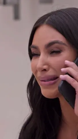 S1E1: Kim’s meltdown. It’s really not okay though. #kardashians #thekardashians #thekardashiansepisode1 #thekardashianshulu #episode1 #kimkardashian #kimkardashianwest #kimkardasian #kimkardashianedit #kimkardashion #kimk