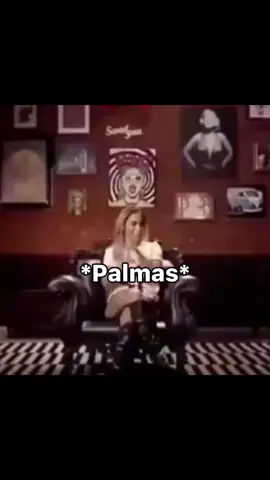 ✨Voltei família✨@Anitta