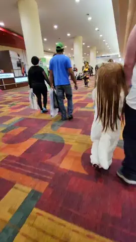 Nina Tucker came to comic con. We had a great time and apologize for the emotional distress#indianacomiccon2022 #comiccon2022 #fullmetalalchemist #fma#ninatucker #cosplay#emotionaldamage