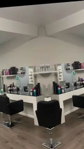another transition of our salon before and after 😍 #fyp #joanneshairandbeauty #hair #beauty #foryoupage #fypシ go watch our other transition video to see more @joanneshairandbeauty