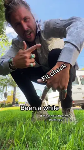 If this is your front yard thank you. #travel #vanlife #fitcheck #turquoise