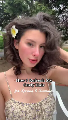 Getting my hair ready to star in Mamma Mia 3 🐚🌊 @Batiste @Sun Bum @Gisou #takeaNAIRbreak #CatOnALeash #curlyhair #curlygirl #curlyhairtutorial #curlyhaircheck #wavyhair #mammamia #summerhair #beachwaves #hawaii #sunbum #gisou #batiste