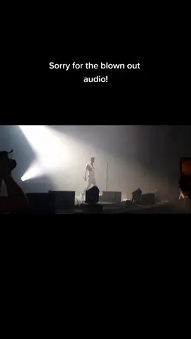 @TheChainsmokers Unreleaed skng called testing. #TheChainsmokers #testing #unreleased #live #concert