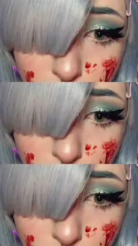 Dude this hurt my eye SO BAD lmao #cosplay #rem #fyp #remcosplay #rezerocosplay #whosrem #rezero