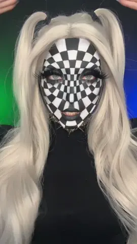 the transformation! 💁🏻‍♀️▪️▫️ #makeup #makeuptransformation #HPSustainableSounds #takeaNAIRbreak #CatOnALeash #transitions #art #illusion #outfitinspo