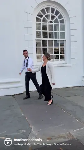 Okayyyy @meghan.couper & her man STEAMING up the streets of Charleston 🌴🎀 Can I get an amen?! Behind the scenes from our shoot together last week with @hellostyledcollective .Glam for Meghan by Me for @nashvilleweddingstylist Pearl pins by @haircomesthebride .#charlestonsc #charleston #charlestonlife #charlestonhairstylist #destinationwedding #destinationmakeupartist #mhdbeauty #nashvilleweddingstylist