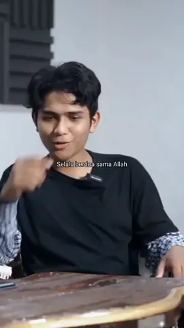 meleyot gak tuhh para ciwi