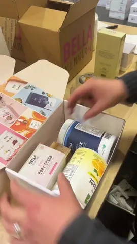 A small glimpse of our warehouse process #fyp #viral @bellaallnatural #SmallBusiness