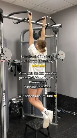 any tips? 🐣...#klimmzug#challenge#gym#gym#GymTok#Fitnessti#fitspo#fit#fitnessgirl#gymrat#training#gymlove#protein#gains#gain#motivation#letsgo
