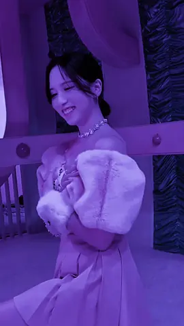 I have so many good twice fancams.😭 #foryoupage #moots #viral #boost #purple #aesthetic #mina #twice #moots #fancam #kpop