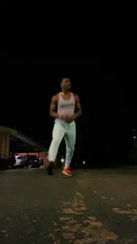 Ever seen a black dude go crazy to EDM like this 👀😂 #HARD22 #shuffle #Shuffling #CuttingShapes
