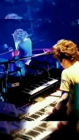 🎶Dress - Atsuchi Sakurai [Buck-Tick] & Takanori Nishikawa [Abingdon boys school]Japan Tour 2010 🎶 #dress #bucktick #atsuchisakurai #takanorinishikawa #abingdonboysschool #trinityblood #opening #anime #concert #櫻井敦司 #ドレス #西川貴教 #oldschool