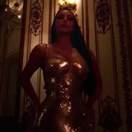 Shoutout to @char4shub6 for making this!! Love it!! 💗 #kimkardashian #iconic #fyp